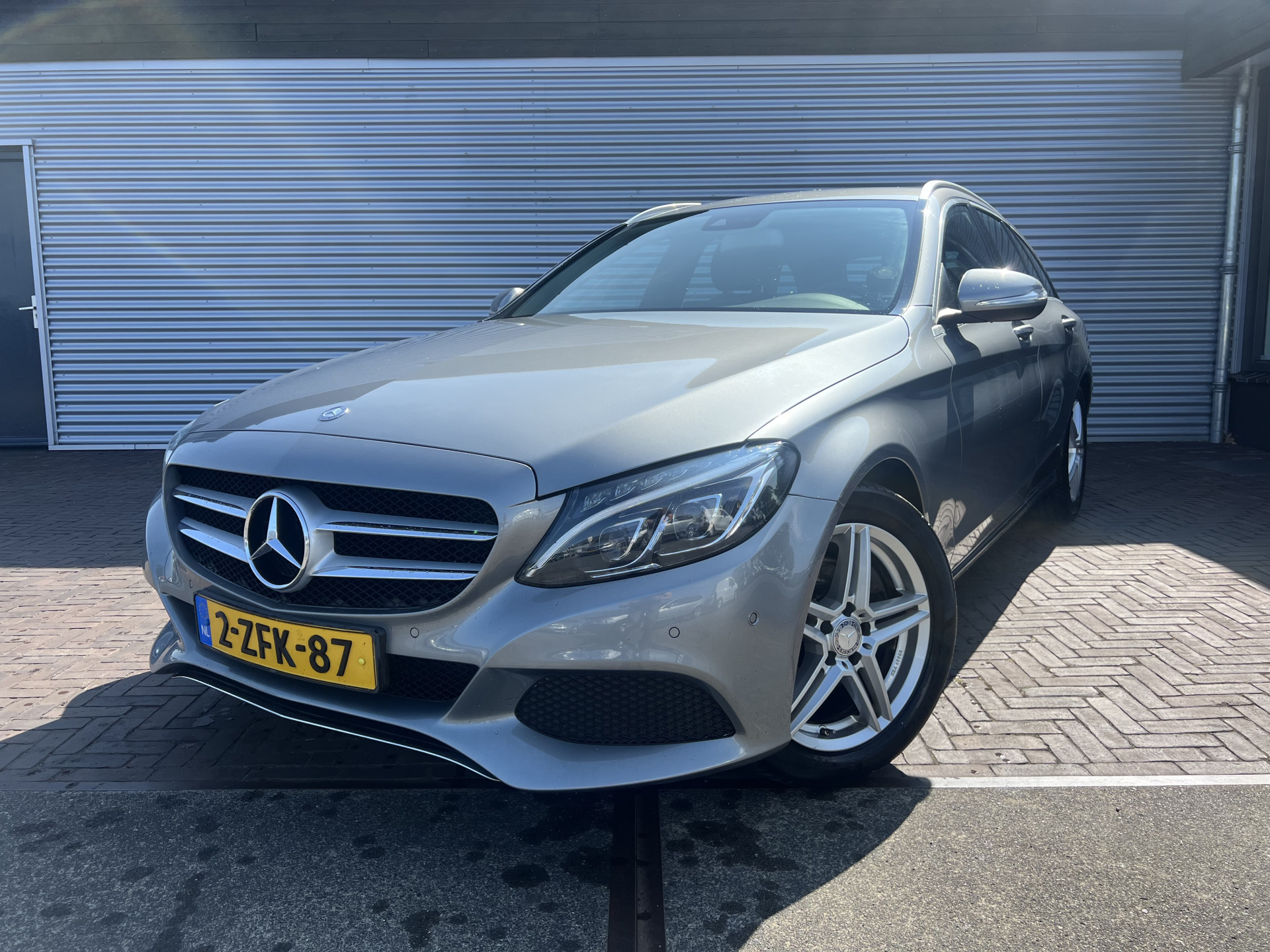 45848517-16.jpg