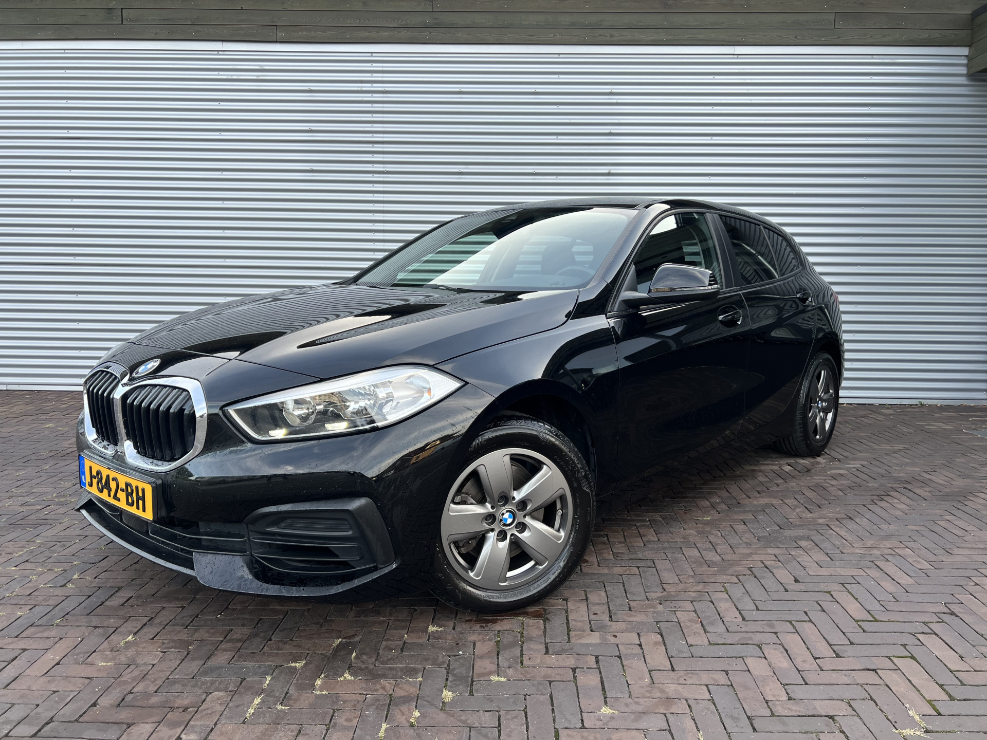 45105570-18.jpg